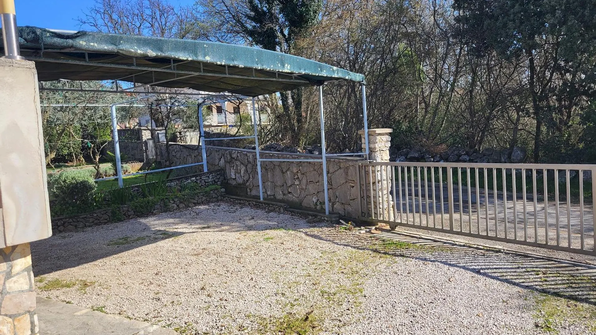 Apartmani Skrnjug Brzac