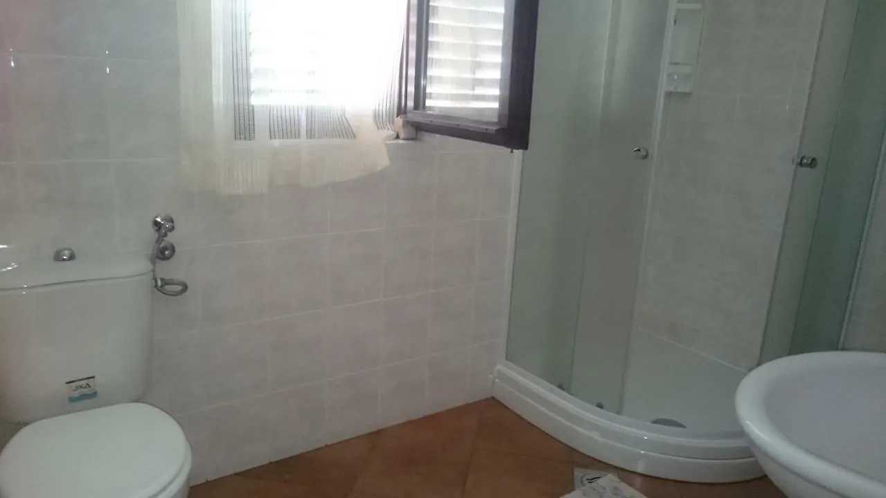 Apartment Apartmani Skrnjug Brzac